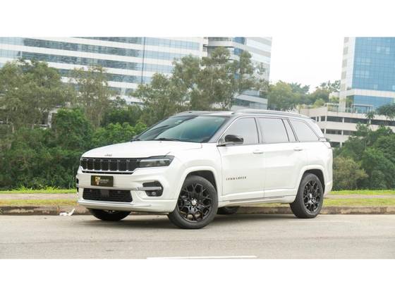 JEEP COMMANDER 1.3 T270 TURBO FLEX OVERLAND AT6 JEEP COMMANDER 1.3 T270 TURBO FLEX OVERLAND AT6